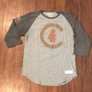 Mitchell & Ness Chicago Cubs ¾ Sleeve Shirt